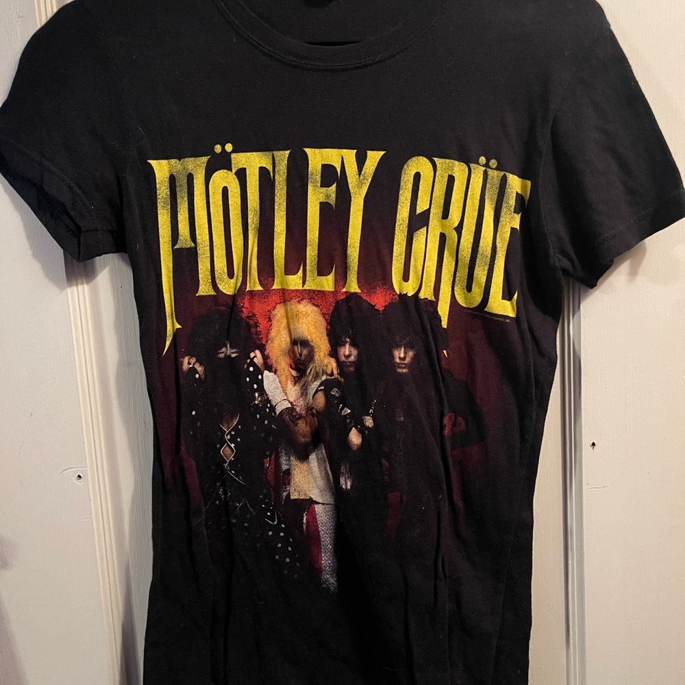 Mötley Crüe Small Babydoll Tee